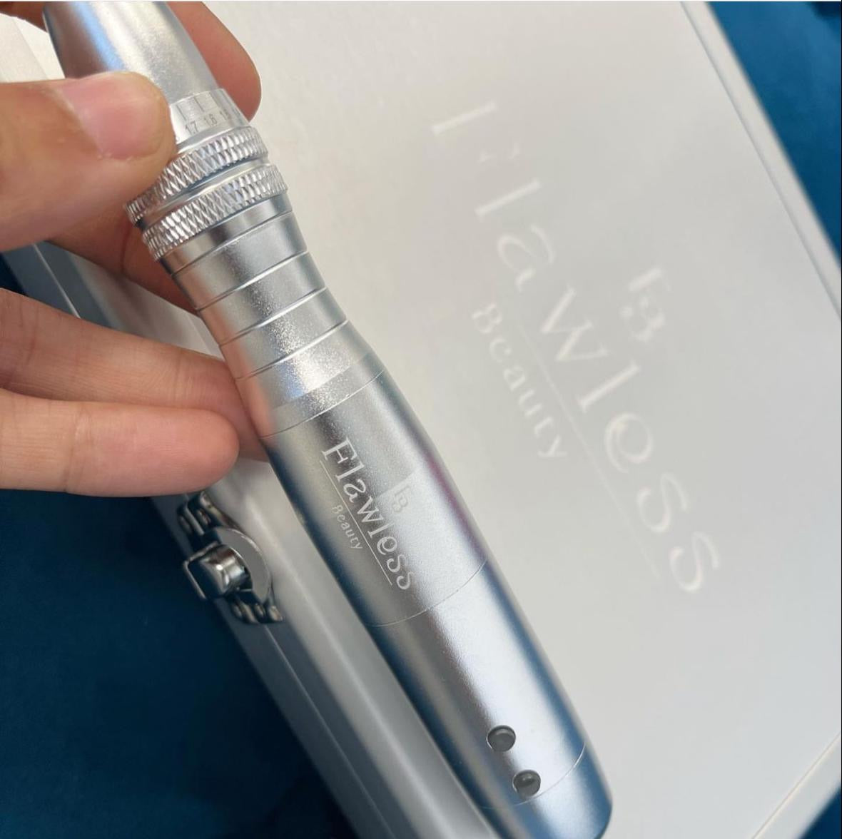 Dermapen avec luminotherapie